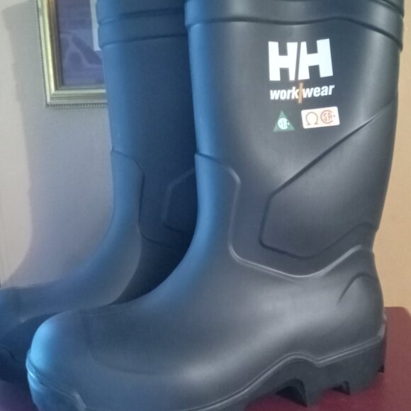 Helly Hansen boots